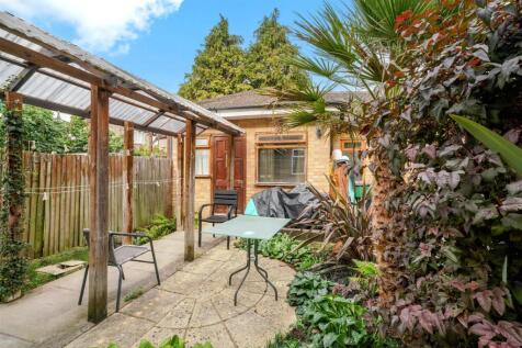 5 Conisborough Crescent - Hawwrky9i6Ghnl7JmWOj.jpg