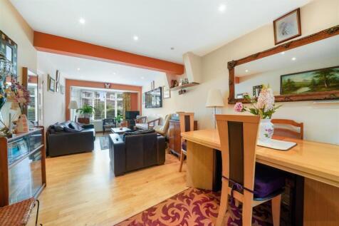 5 Conisborough Crescent - T5UL2tJuR9Y2xGQPmRdx.jpg