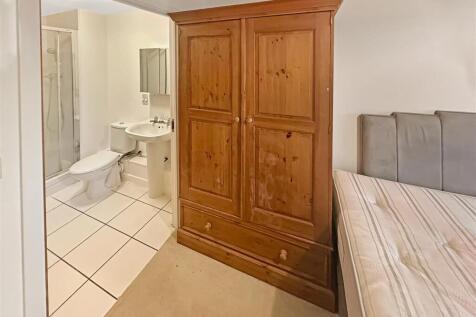 WhatsApp-Image-2025-02-10-at-103403_fa898790 - Cop