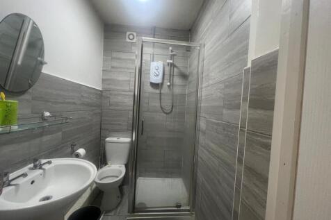 WhatsApp Image 2025-11-25 at 17.45.55 (8).jpeg