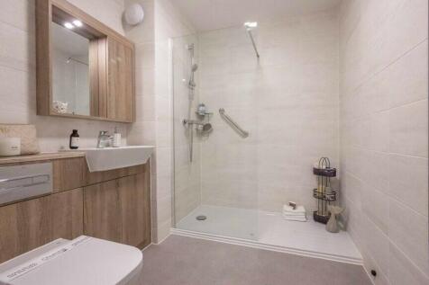 Example Shower Room