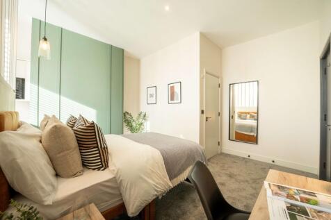 DaviesProperty-520StretfordRdPHOTOS-10.jpg
