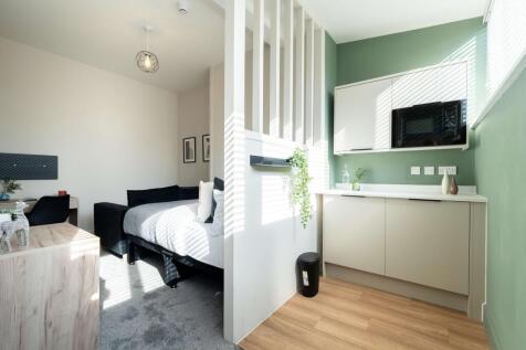 DaviesProperty-520StretfordRdPHOTOS-350.jpg