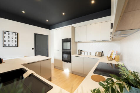 DaviesProperty-520StretfordRdPHOTOS-127.jpg