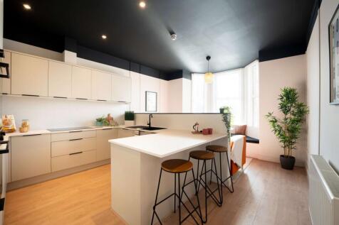 Lower floor kitchen