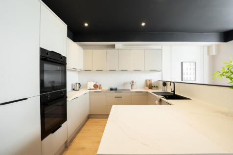 DaviesProperty-520StretfordRdPHOTOS-255.jpg