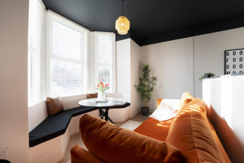 DaviesProperty-520StretfordRdPHOTOS-124.jpg