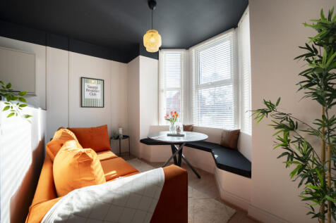 DaviesProperty-520StretfordRdPHOTOS-119.jpg