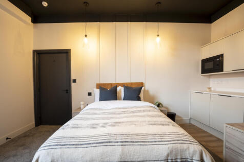 DaviesProperty-520StretfordRdPHOTOS-49.jpg