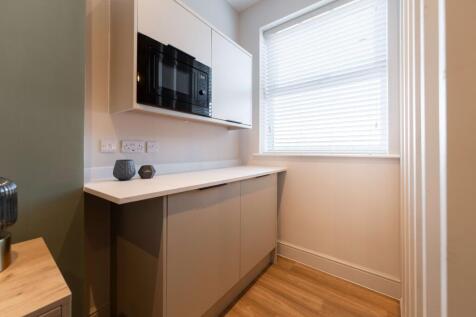 DaviesProperty-520StretfordRdPHOTOS-453.jpg