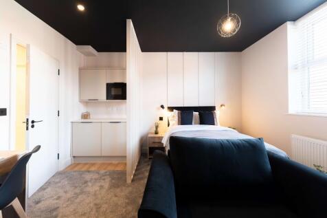Room 7 - Ensuite