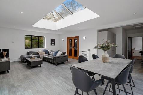 Dining/living
