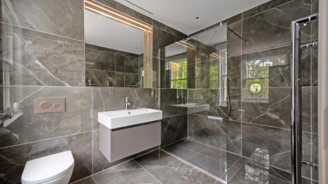 Guest ensuite