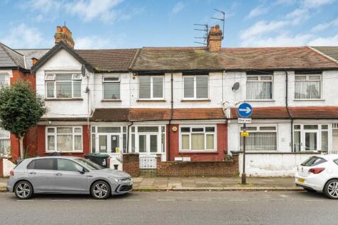 56b Boreham Road-12.jpg