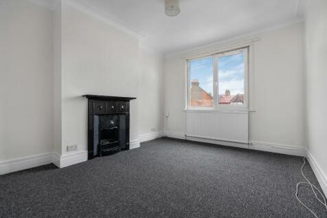 56b Boreham Road-4.jpg
