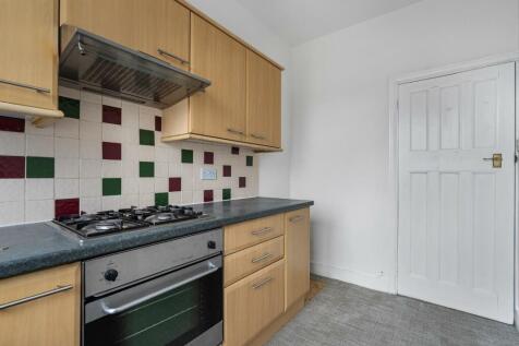 56b Boreham Road-2.jpg