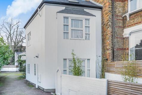 Flat E 1 Ickburgh Road-30.jpg