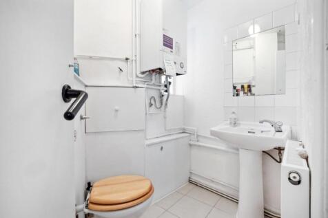 1703202516_PTIME_88b Belsize Lane _NW3 5BE_007.jpg