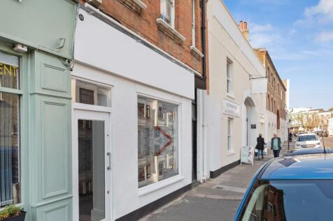 1703202516_PTIME_88b Belsize Lane _NW3 5BE_015dp (