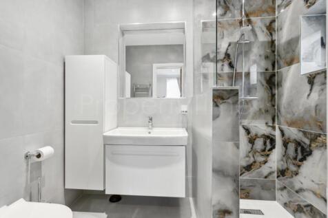 Ensuite Shower Room