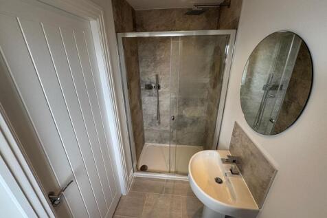 En Suite 2