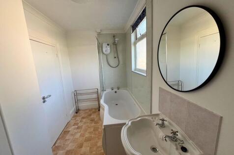 First Floor bathroom