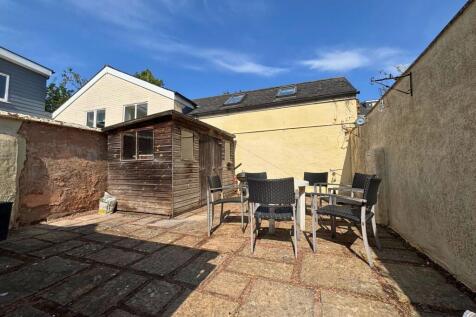 Rear courtyard