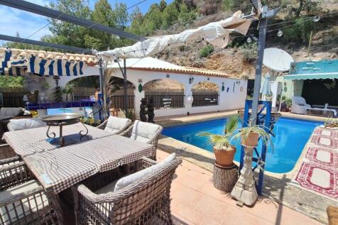 Property Image 33