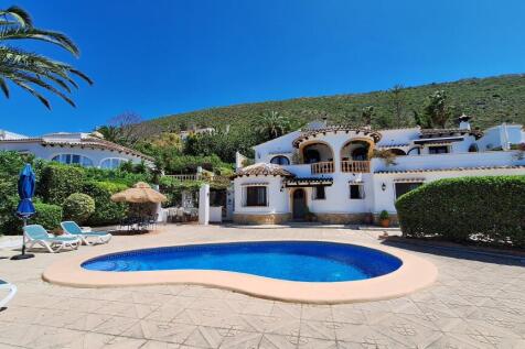 Property Image 8