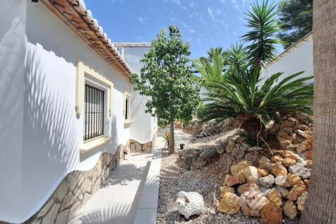 Property Image 32
