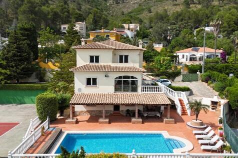 Property Image 1