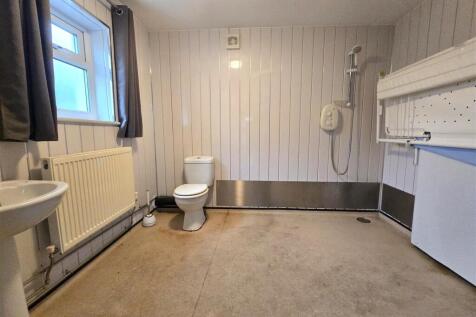 Ground Floor Shower Room