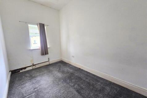 Bedroom Two (1)