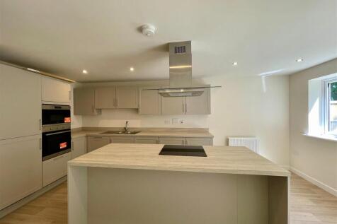 kitchen 3.jpg