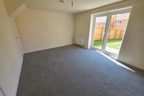 living room 1.jpg