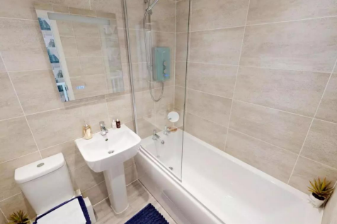 Braunton Bathroom.png