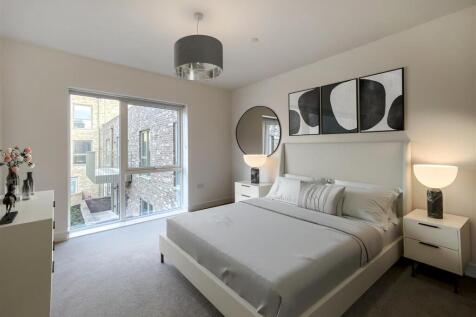 Version 2 1 bed aprt 52 bedroom (3).jpg