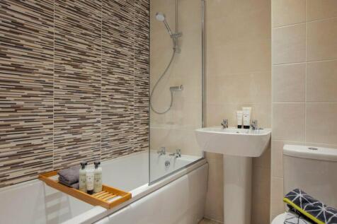 Alnmouth Bathroom.jpeg