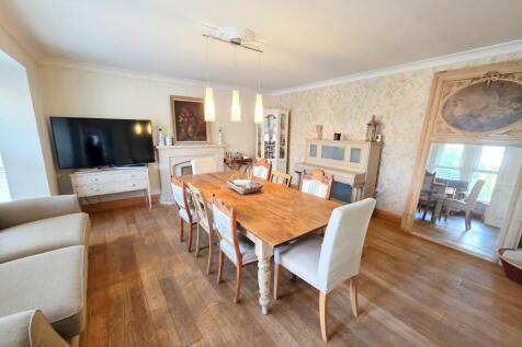 Dining Room/Lounge