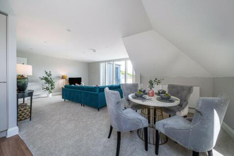 Living / Dining