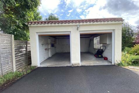 Double Garage