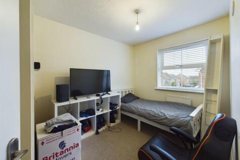 CAM03428G0-PR0051-STILL002.jpg