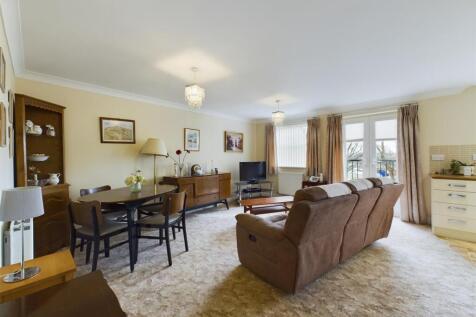 Living / Dining
