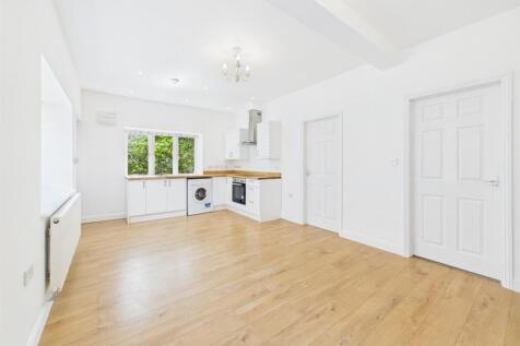 Living / Kitchen / Dining