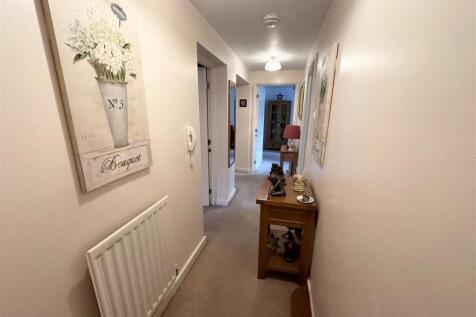 Entrance Hall.jpg