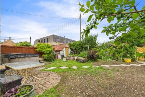 Property Image 8