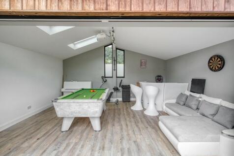 Summer House
