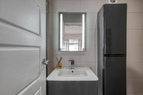 Guest En-Suite