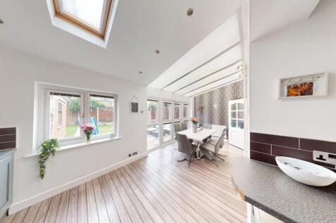 Family/Dining Area