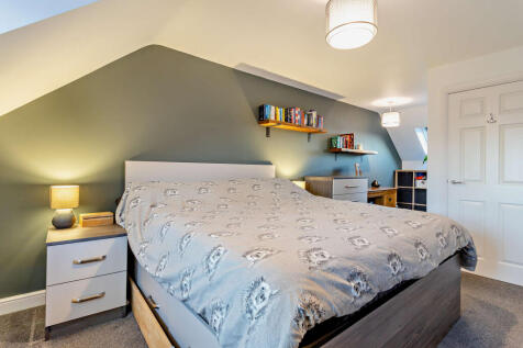 Main bedroom
